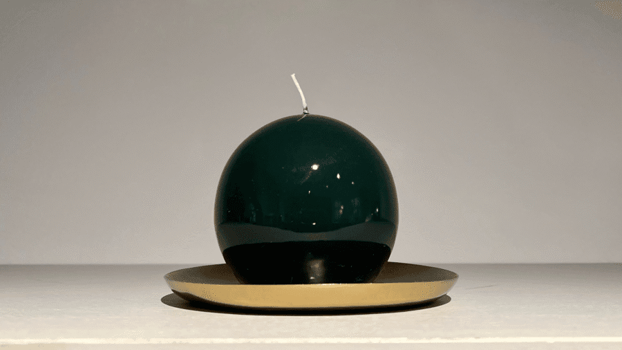 Kulljus mörkgrön klarlack